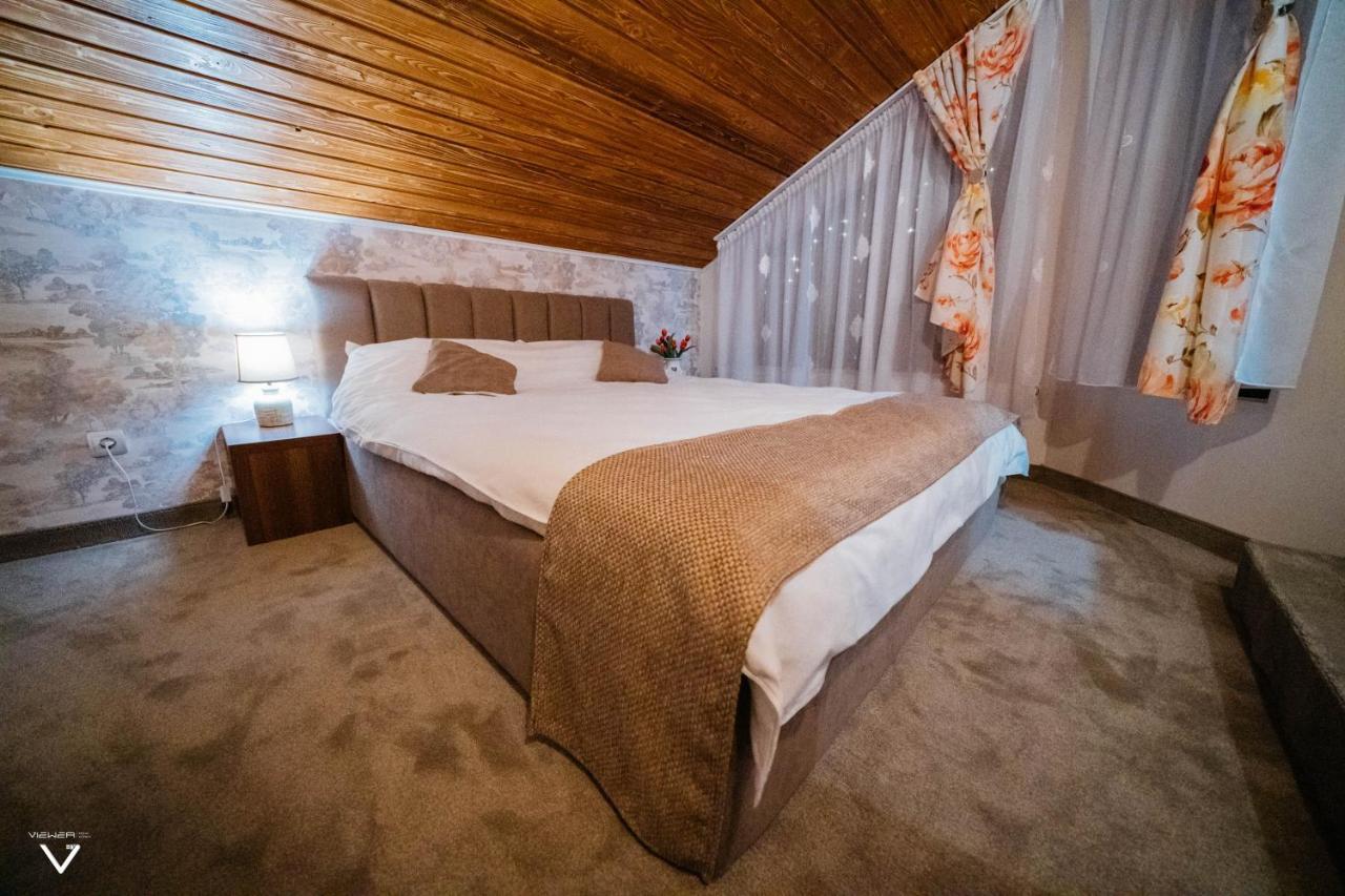Casa Carmen Hotell Dorna Arini Exteriör bild